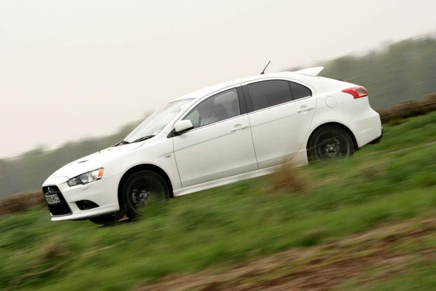  Mitsubishi Lancer Sportback Ralliart 2009 года  (фото 49 из 93)